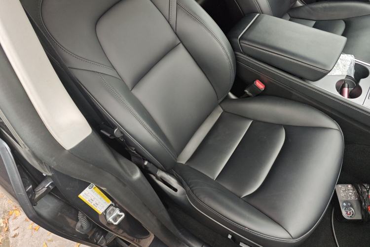 Used Tesla Model Y 2022 Revised Version Long-Range All-Wheel Drive Right Front Seat