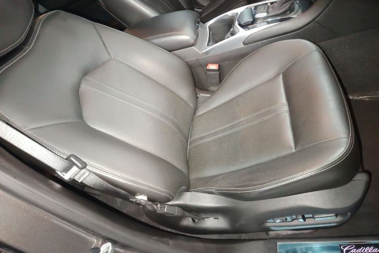 Used Cadillac SRX 2013 3.0L Elite Model