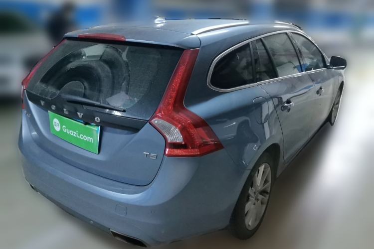 Used Volvo V60 2017 T5 Zhiyi Edition China V Standard
