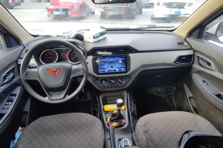 Used Wuling Hongguang 2021 1.5L S Base Version LAR
