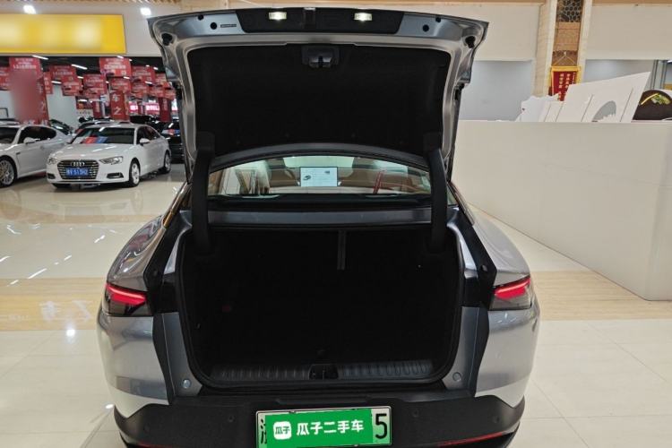 Used ARCFOX Alpha S5 2024 708MAX 200kW Trunk