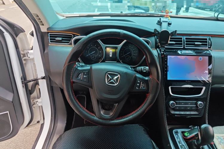 Used JMC Yusheng S330 2016 1.5L GTDi Automatic Two-Wheel Drive Prestige Edition Steering Wheel