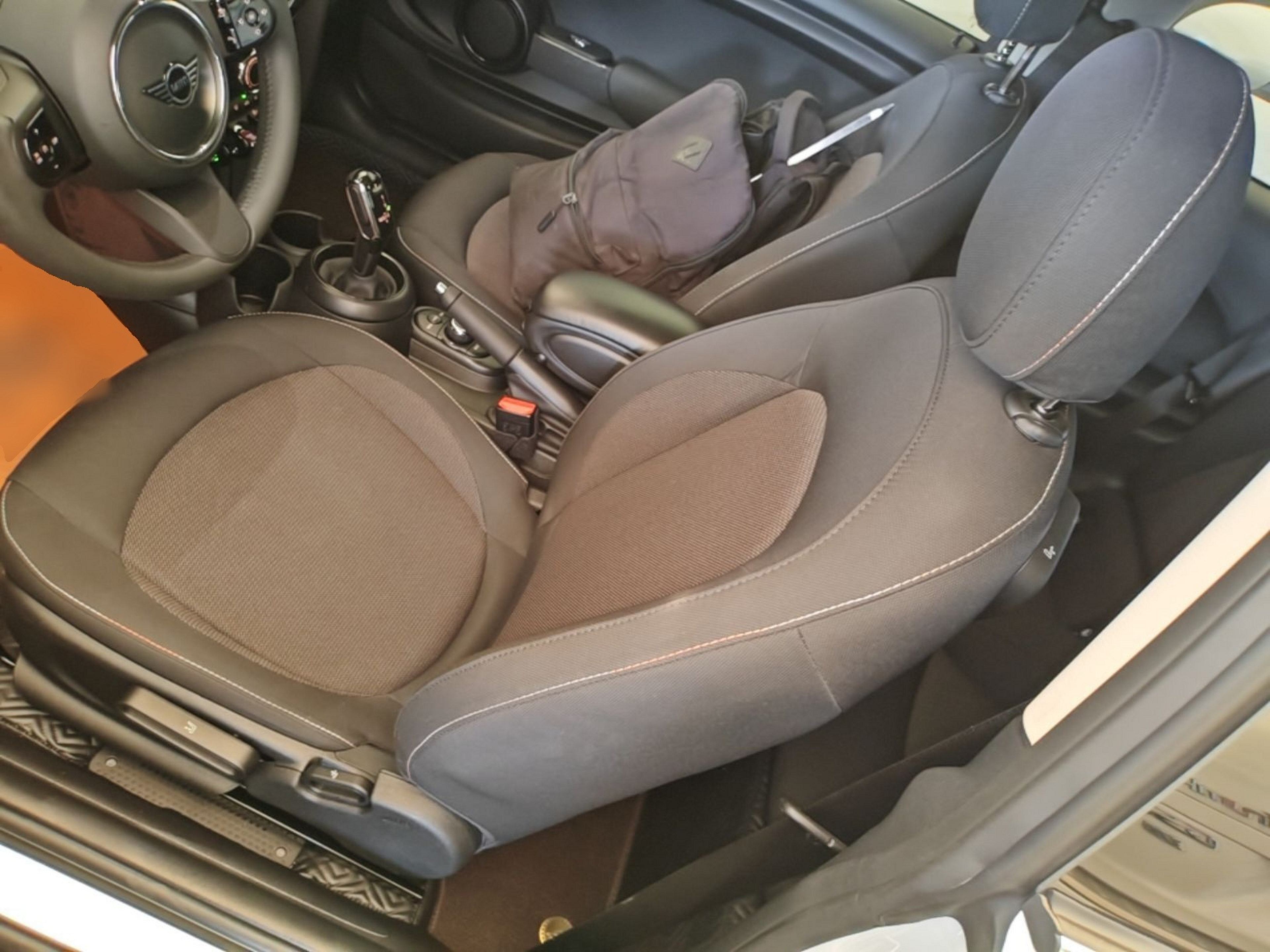 Interior delantero