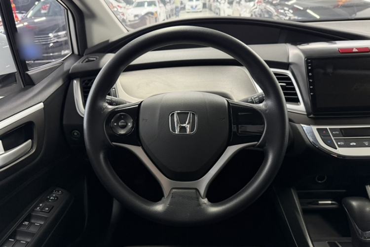 Used Honda Jade 2017 1.8L Automatic Classic Edition 5 seats