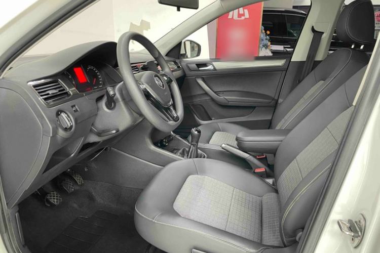 Used Volkswagen Santana 2019 1.5L Manual Comfort Edition China VI Standard Interior 1