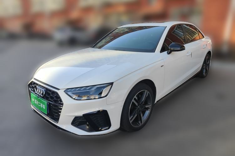 Used Audi A4L 2022 40 TFSI Luxury Dynamic Model