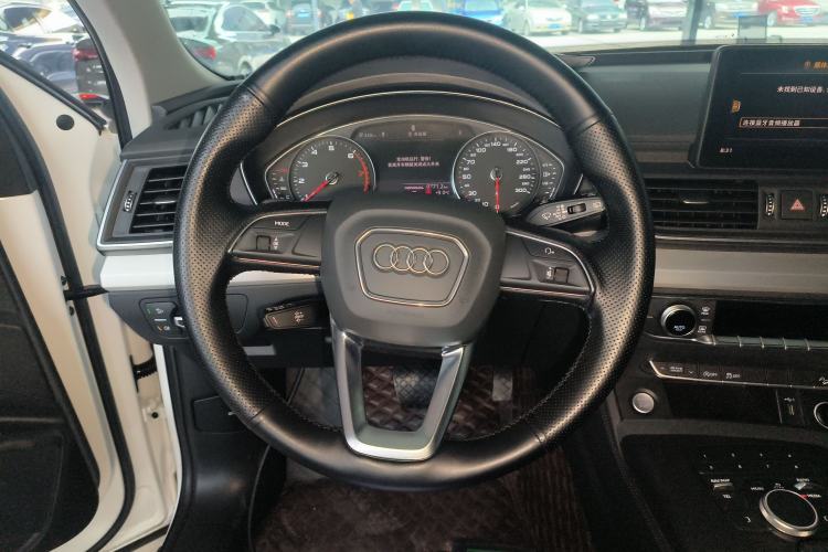 Used Audi Q5L 2020 Revised 40 TFSI Prestige Edition
