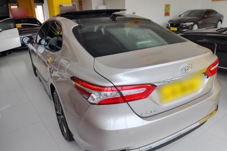 Used Toyota Camry 2023 2.5G Luxury Edition