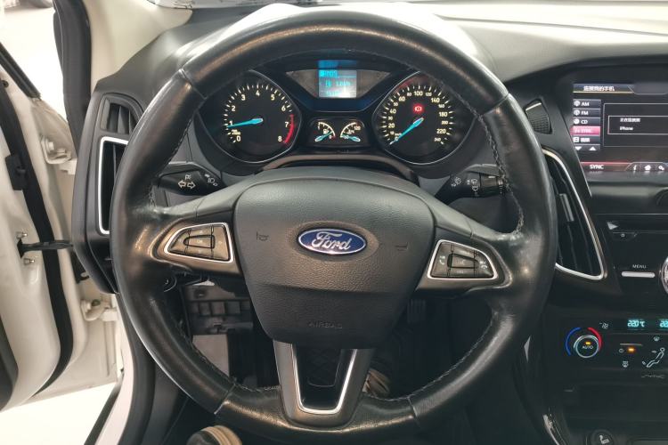 Used Ford Focus 2015 Sedan 1.6L Automatic Trend Model