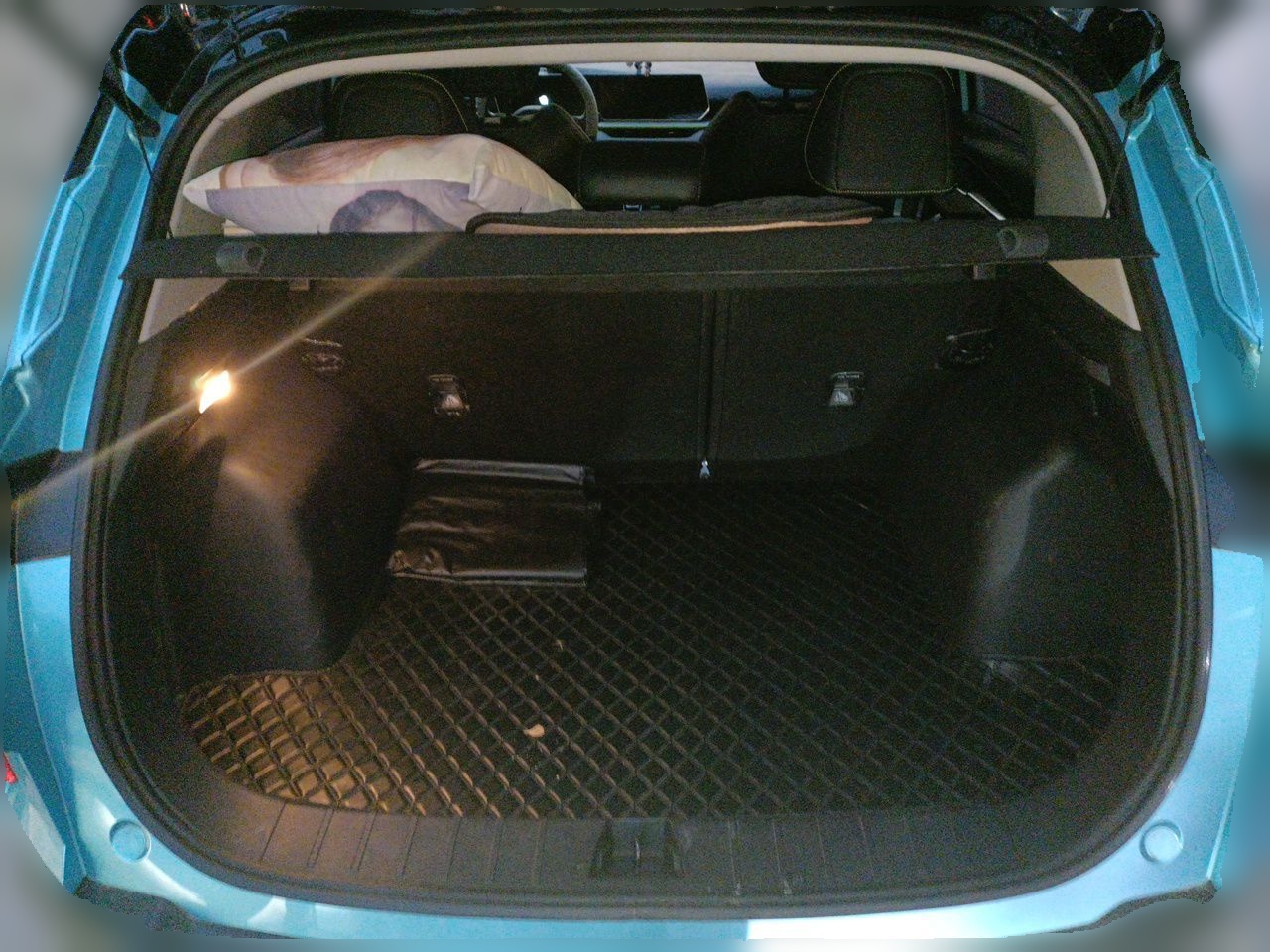 Geely Auto Coolray 2022 Bin Yue COOL 1.5TD DCT Hot Engine Edition — снимка 19