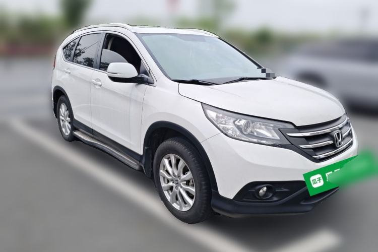 Used Honda CR-V 2013 2.0L 2WD Classic Edition Front Right 45 Deg