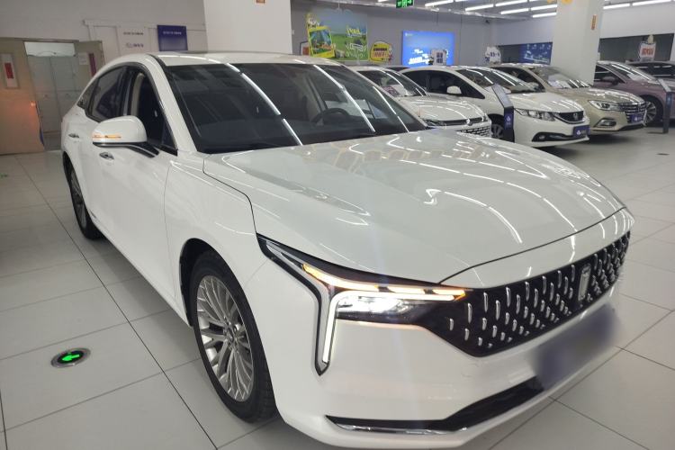 Used Bestune B70 2022 Third Generation 1.5T Automatic Enjoyment Version Front Right 45 Deg