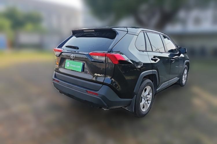 Used Toyota RAV4 2024 2.0L CVT Two-Wheel Drive Urban Edition
