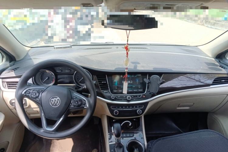 Used Buick Verano 2018 Sedan 15S Automatic Leading Model Interior 2