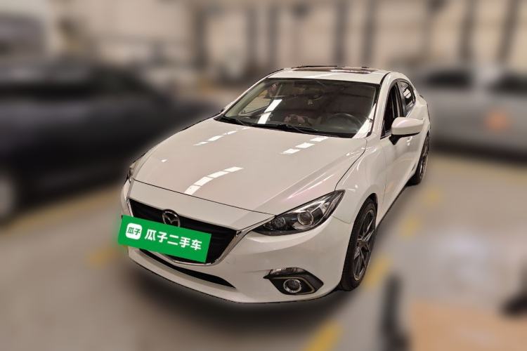 Used Mazda 3 Axela 2014 Sedan 2.0L Automatic Sport Model