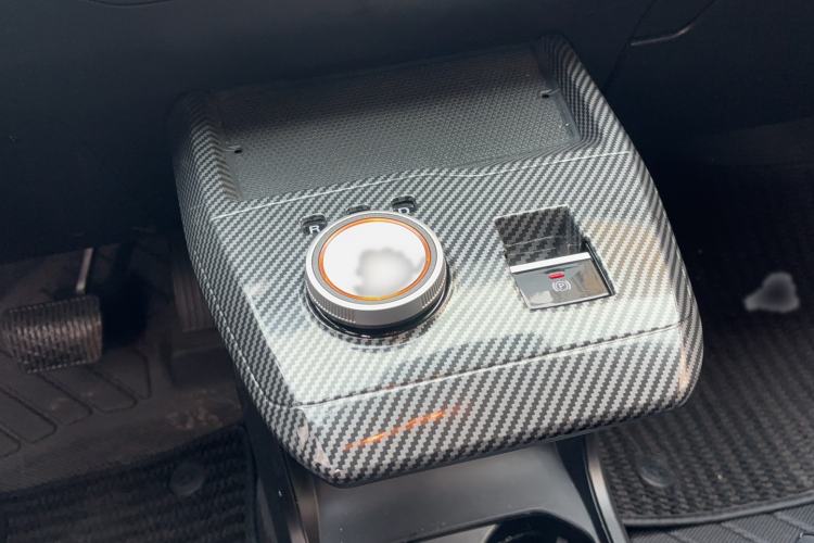 Used MG 4 EV 2023 415 km Range Sea-Faring Champion Edition Gear Lever