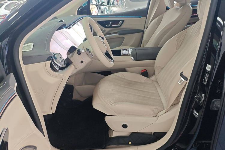 Used Mercedes-Benz EQS SUV 2023 450 4MATIC Pioneer Edition
