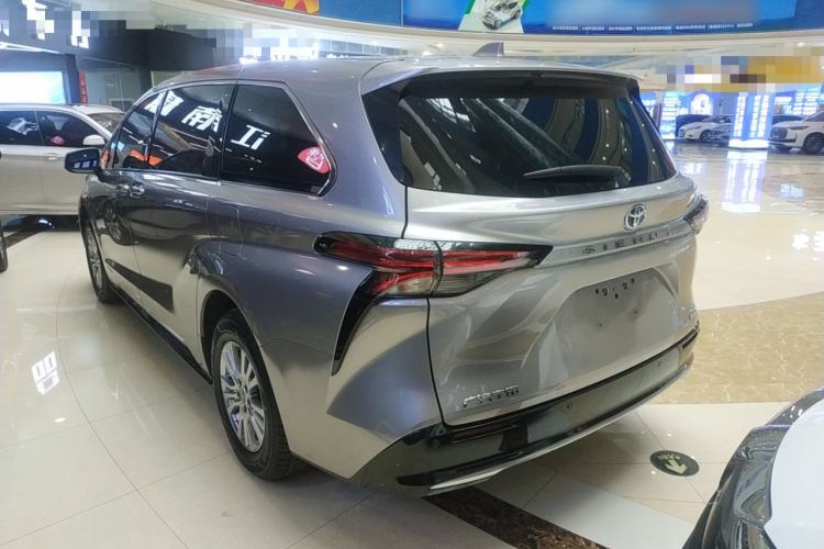 Used Toyota SIENNA 2021 2.5L Hybrid Luxury Edition Exterior 2