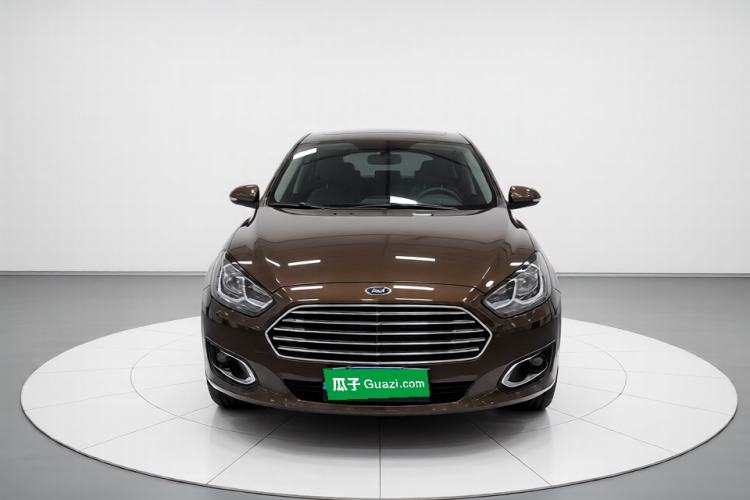 Used Ford Escort 2015 1.5L Automatic Comfort Edition Front