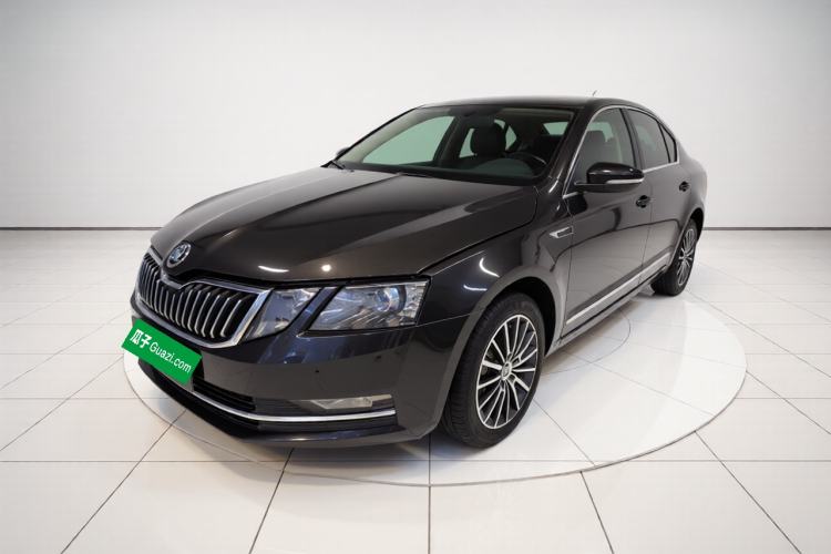 Used Skoda Octavia 2018 TSI230 DSG Luxury Edition