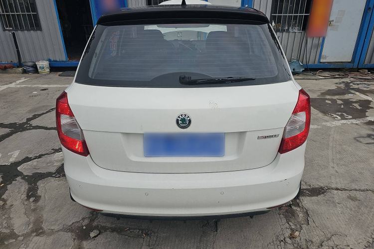 Used Skoda Fabia 2012 1.6L Manual Sport Edition
