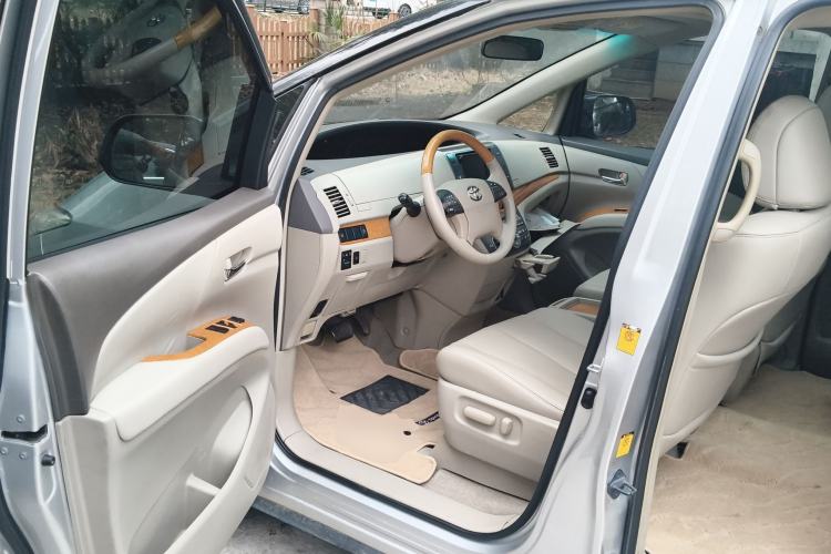 Used Toyota Previa 2007 3.5L 7-Seater Luxury Version Driver Seat