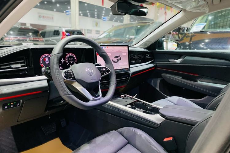 Used Volkswagen Passat 2026 Model, Pro 380TSI Xingkong Longyao Edition Interior 3