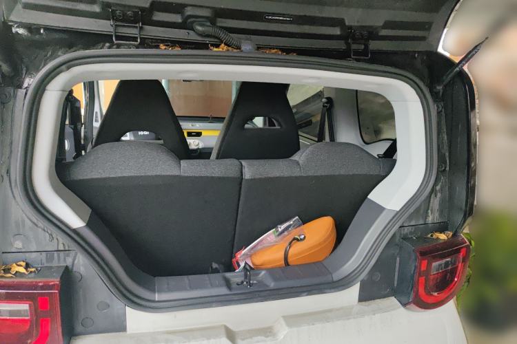 Used Chery QQ Ice Cream 2022 170km Sundae Phosphate Lithium-Ion
