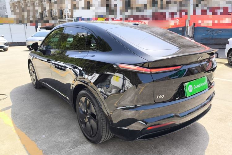 Used ONVO L60 2024 60 kWh Rear-Drive Version