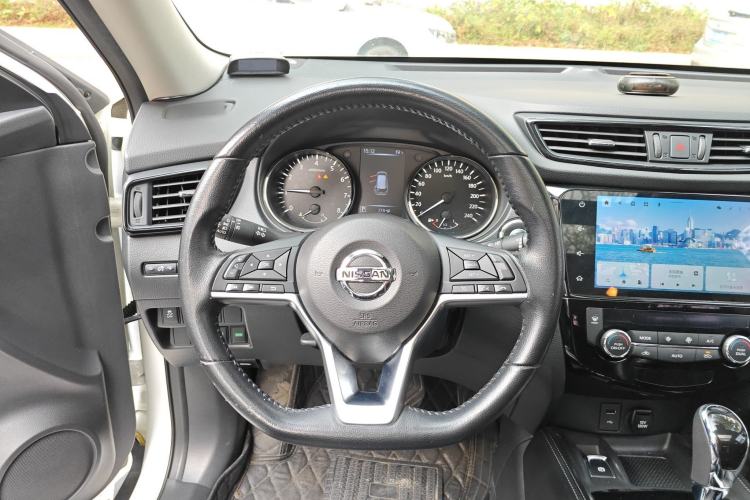 Used Nissan X-Trail 2021 2.0L CVT 2WD XL Premium SmartConnect Deluxe Edition Steering Wheel