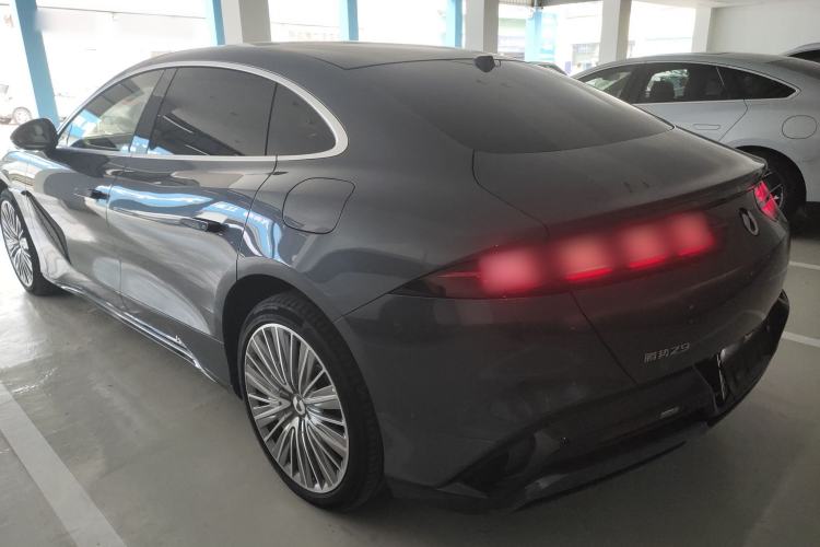 Used Denza Z9 2024 1100 km All-Wheel-Drive Ultra Version