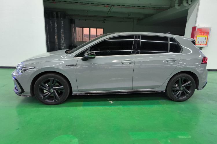 Used Volkswagen Golf 2023 Facelift 280TSI DSG R-Line Lite