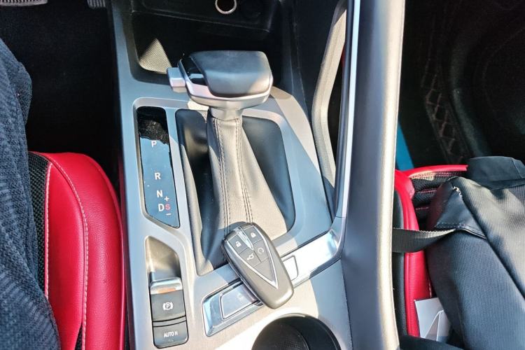 Used CHANGAN CS35PLUS 2021 Blue Whale NE 1.4T DCT Prestige Model
