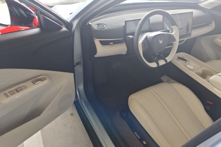 Used ARCFOX T1 2025 Model 425 PRO
