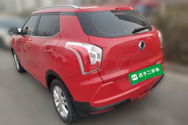 Used SsangYong Tivolan 2015 1.6L Automatic Two-Wheel Drive Zhi Chun Edition Rear Left 45 Deg
