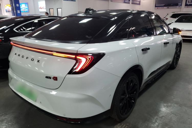 Used ARCFOX Alpha S 2022 HI Edition Advanced Version Rear Right 45 Deg