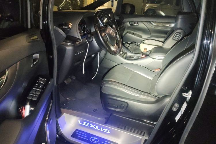 Used Lexus LM 2020 300h Seven-Seat Elegant Edition