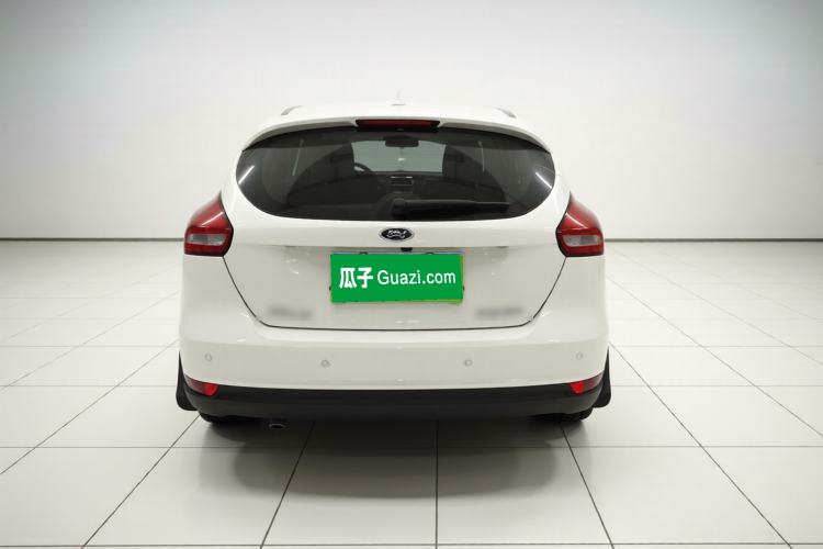 Used Ford Focus 2017 Hatchback EcoBoost 125 Automatic - Ultra-Powerful Style Edition with Smart Drive Features
