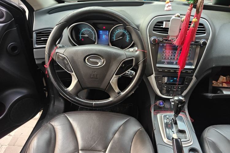 Used GAC Trumpchi GS5 2013 1.8T Automatic Two-Wheel Drive Elite Edition Steering Wheel