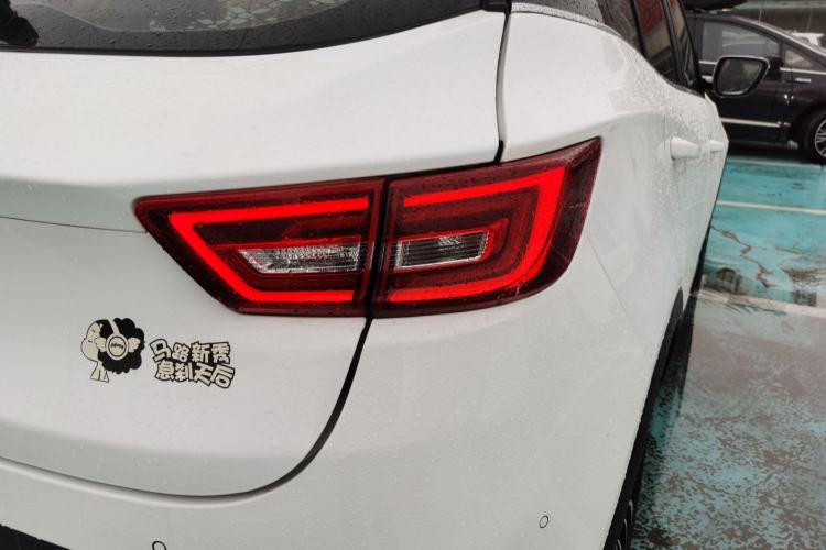 Used Zotye T300 2017 1.5T CVT Luxury Model Exterior 3