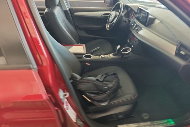 Used BMW X1 2014 sDrive18i Fashion Model
