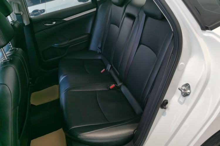 Used Honda Civic 2019 220TURBO CVT Dynamic Edition China VI Left Rear Seat