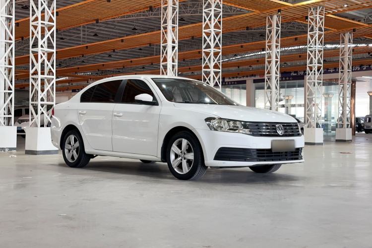 Used Volkswagen Lavida 2017 1.6L Automatic Fashion Edition
