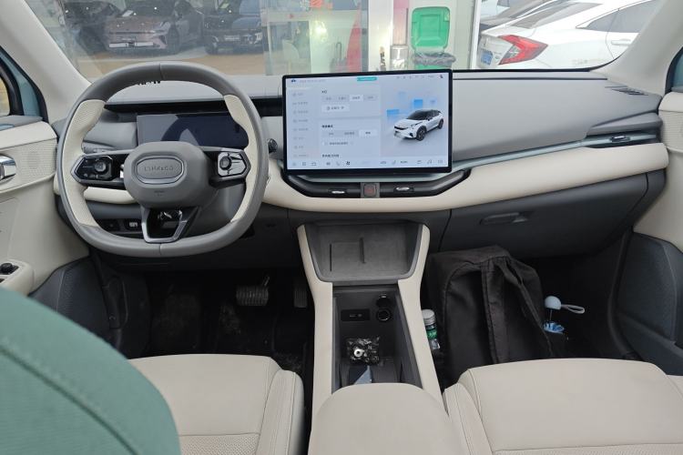 Used Lynk & Co 06 EM-P 2023 EM-P 126 Long-Range Halo