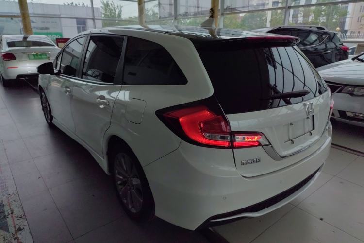 Used Honda Jade 2017 1.8L automatic Comfort version 5 seats
