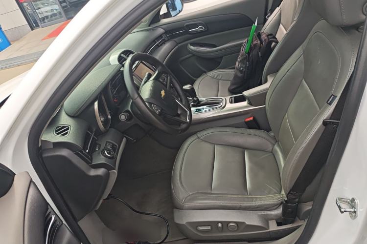 Used Chevrolet Malibu 2014 2.0L Automatic Luxury Edition
