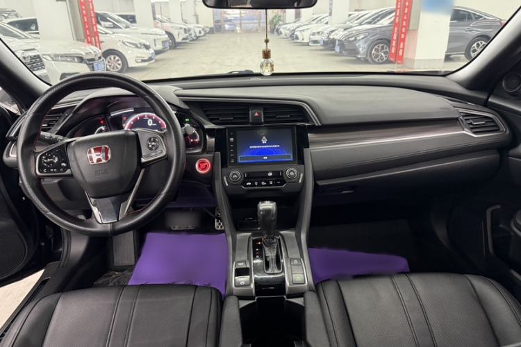 Used Honda Civic 2021 HATCHBACK 220TURBO CVT Trendy Cool Edition