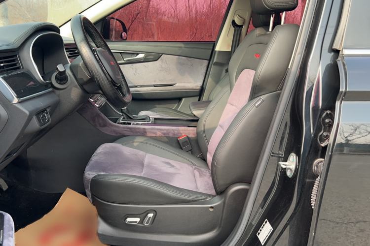 Used Sinotruk VGV U70 2020 1.5T Automatic Smart Luxury 7-Seater