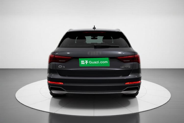 Used Audi Q3 2022 35 TFSI Fashion Dynamic Model
