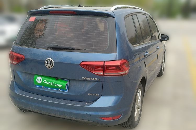 Used Volkswagen Touran 2016 Volkswagen Touran L 280TSI DSG Comfort Edition Rear Right 45 Deg